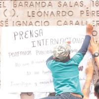 Conferencia de prensa en Tlatelolco de las víctimas de la masacre de Nochixtlán, Oaxaca.